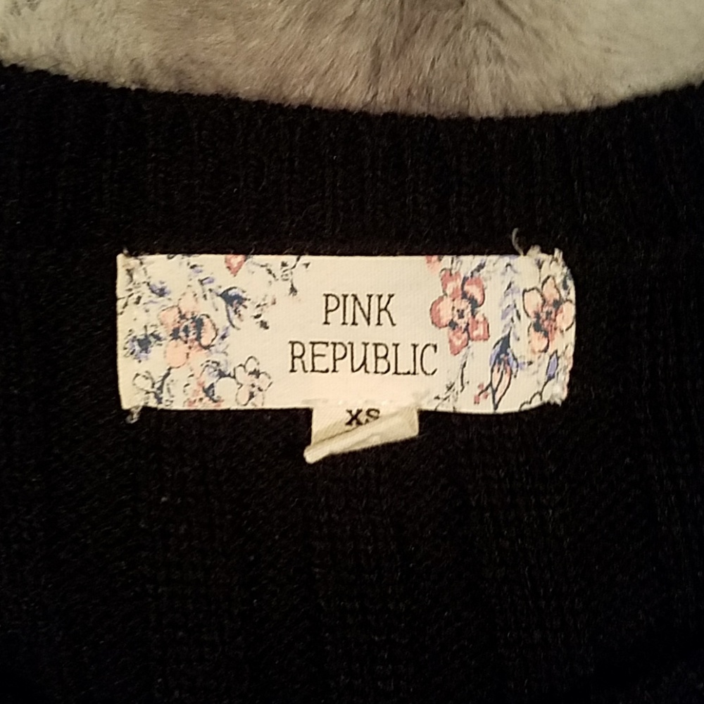 Sweater bundle - Picture 2 of 4